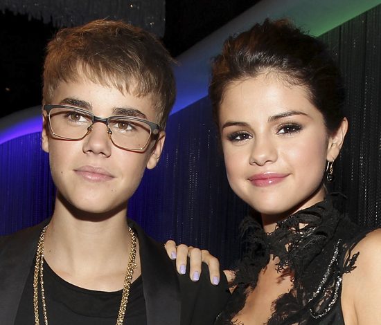 Почему Джастин Бибер и Селена Гомес не могут забыть друг друга