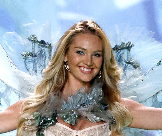 Модель Victoria's Secret Кэндис Свейнпол беременна