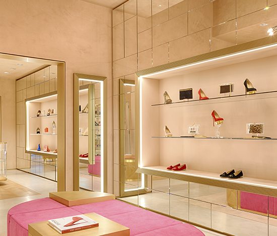 В Москве открылся бутик Charlotte Olympia