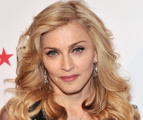 Очередной нервный срыв Мадонны во время концерта