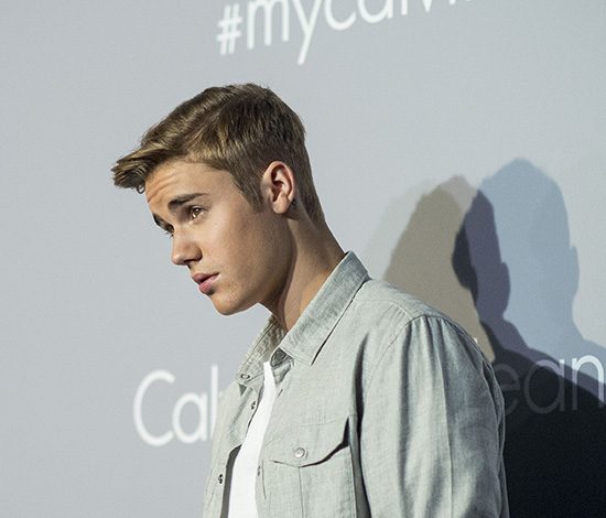 Джастин Бибер защитил свою девушку