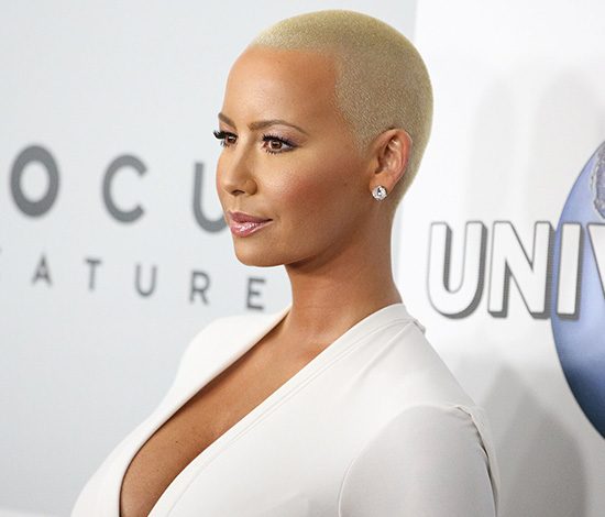 У бывшей девушки Канье Уэста проблемы в сексе