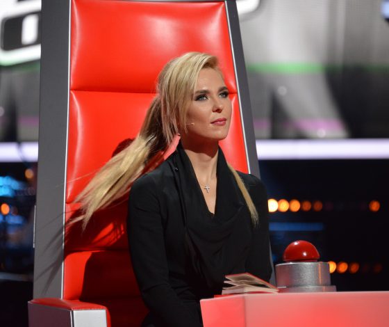 Как беременная Пелагея проводит время в Сочи?