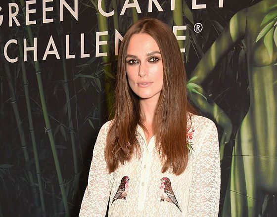 Кира Найтли больше не лысеет?