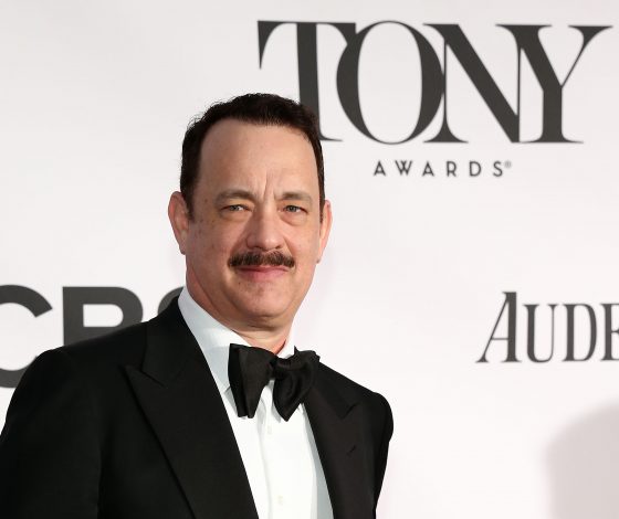 Том Хэнкс сделал селфи на чужой свадьбе! Это смешно!