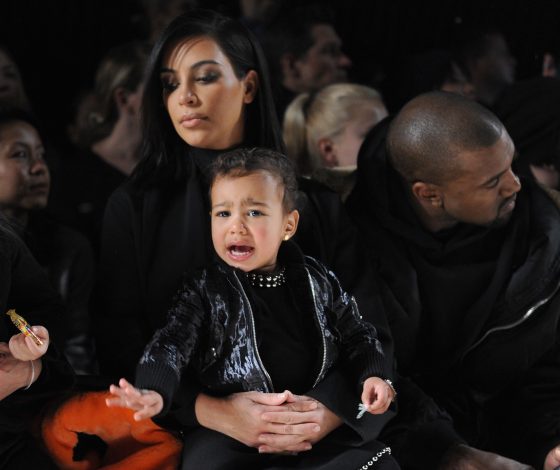 Ким Кардашьян пугает дочь фильтрами SnapChat. Смотри видео!