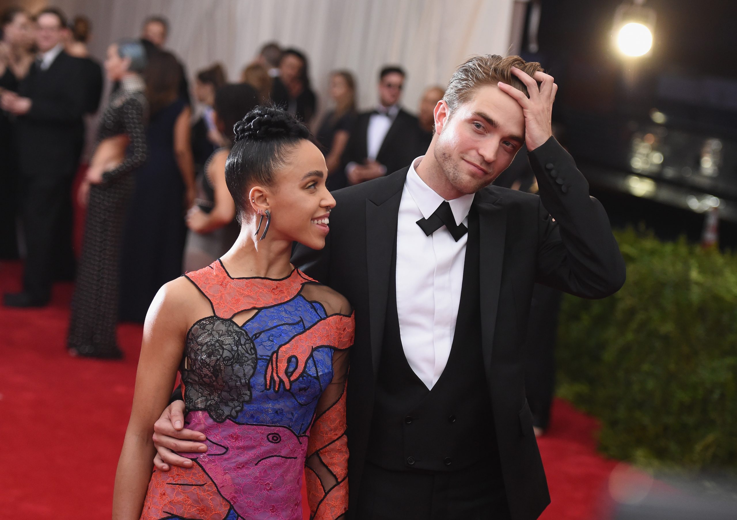 FKA Twigs и Паттинсон. FKA Twigs Robert Pattinson.