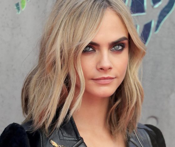 Кара Делевинь разрисовала свое тело. Как тебе?