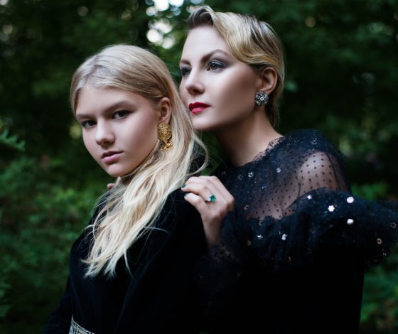 Рината Литвинова с дочерью в рекламной кампании винтажного магазина