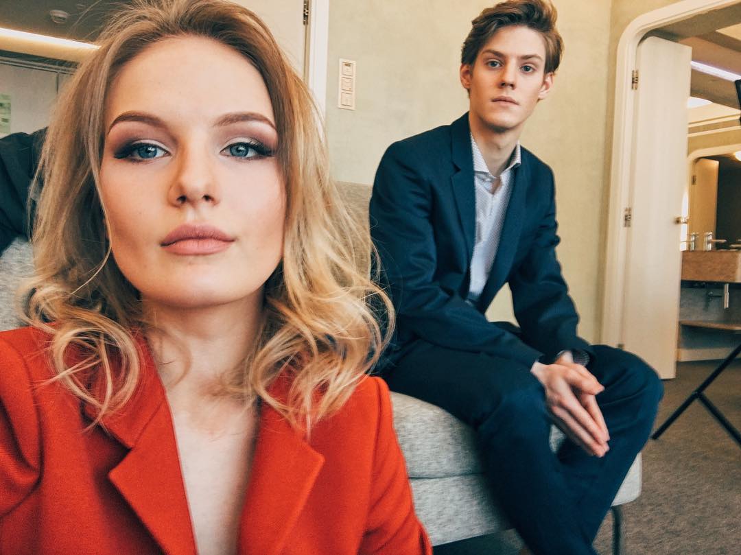 g_e273119872a3cb3b6d65c41da265ae44 (1)