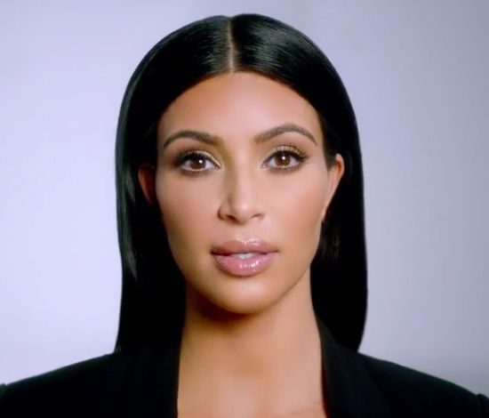 Какой подарок сделала Ким Кардашьян президенту Обаме