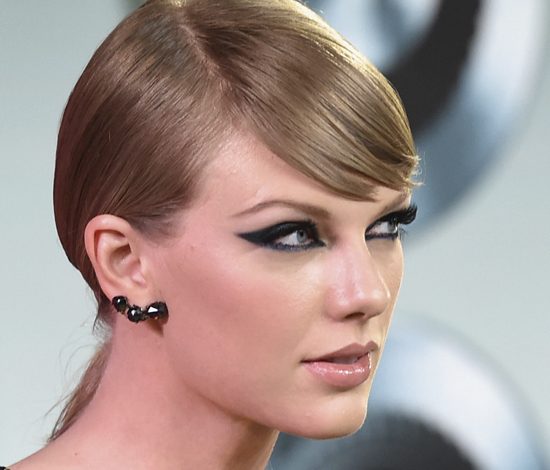 Тейлор Свифт побила рекорд Ким Кардашьян