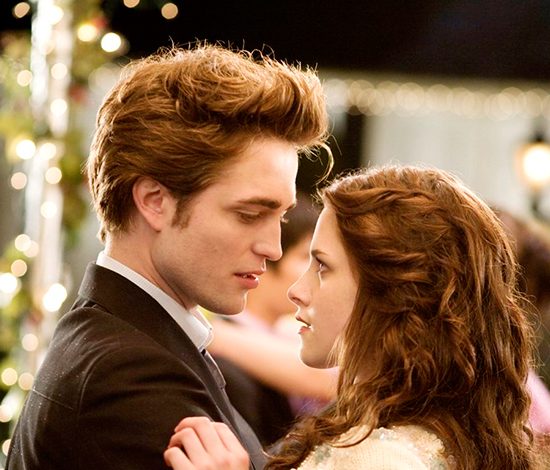 Новый вариант книги «Сумерки» от Стефани Майер