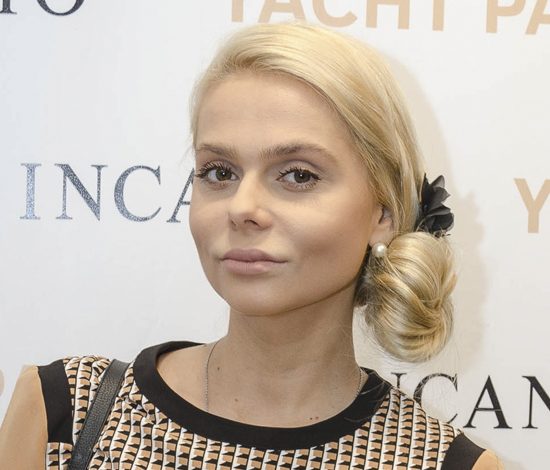 Бывшая вокалистка «Блестящих» Ксения Новикова выходит замуж