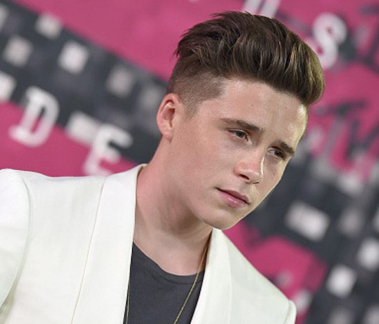 Бруклин Бекхэм снялся в клипе группы «The Vamps»