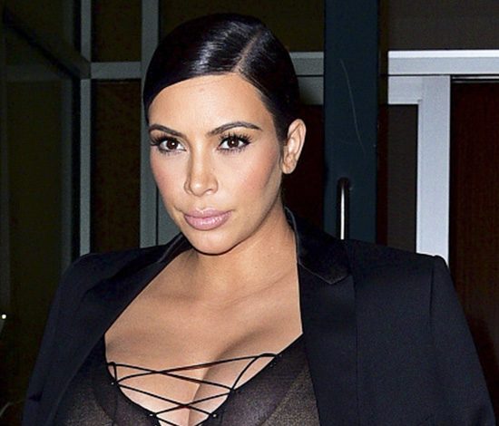 Как повторить прическу Ким Кардашьян