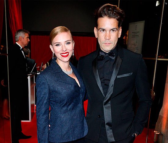 Любовь в картинках: Скарлетт Йоханссон и Ромен Дориак