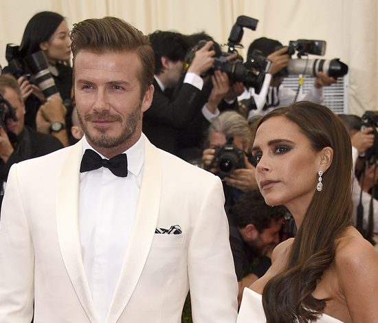 Семья Бекхэм стала богаче королевы Британии