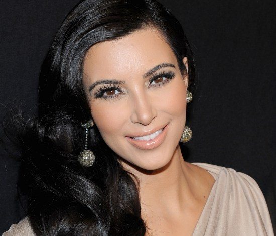 Ким Кардашьян без нижнего белья! Опять! За $700 тысяч