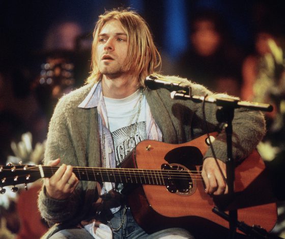 Легендарной песне группы Nirvana Smells Like Teen Spirit 25 лет!