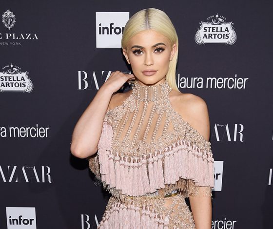 Роб Кардашьян, кажется, ненавидит Кайли Дженнер. Смотри, что он сделал!