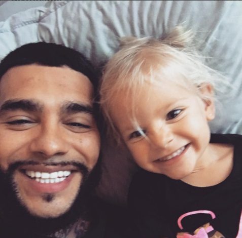 10 самых милых фото Тимати с дочкой Алисой