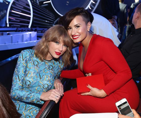 Деми Ловато раскритиковала Тейлор Свифт