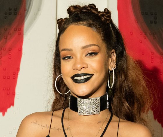 Дреды Рианны настоящие?!