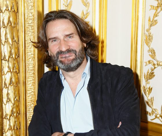 Писателя Фредерика Бегбедера задержали во Франции