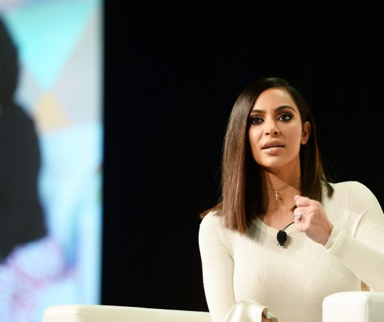 Первые фото Ким Кардашьян после ограбления