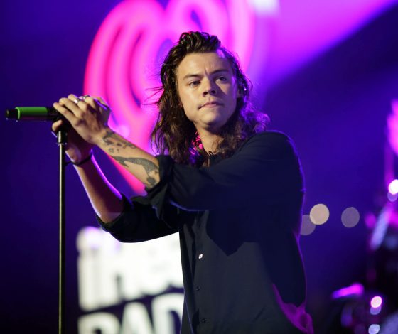 Мальчик вырос: смотри, каким сексуальным стал Гарри Стайлс