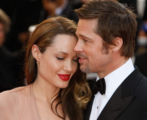 Что происходило с Анджелиной Джоли за 18 месяцев до развода с Брэдом Питтом?