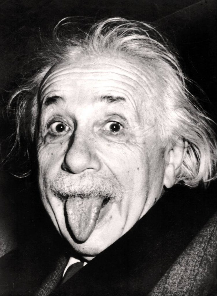 9. Альберт Эйнштейн