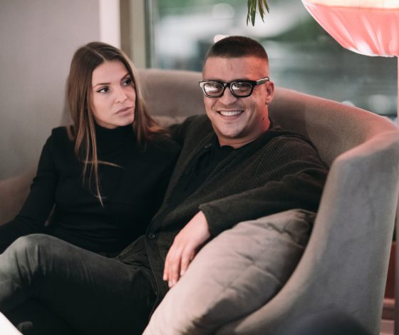 Финалист шоу «Голос» Антон Беляев стал отцом! Что музыкант подарил сыну?