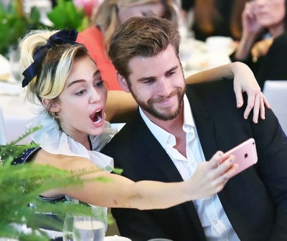 Впервые за три года: Майли Сайрус и Лиам Хемсворт вместе вышли в свет!