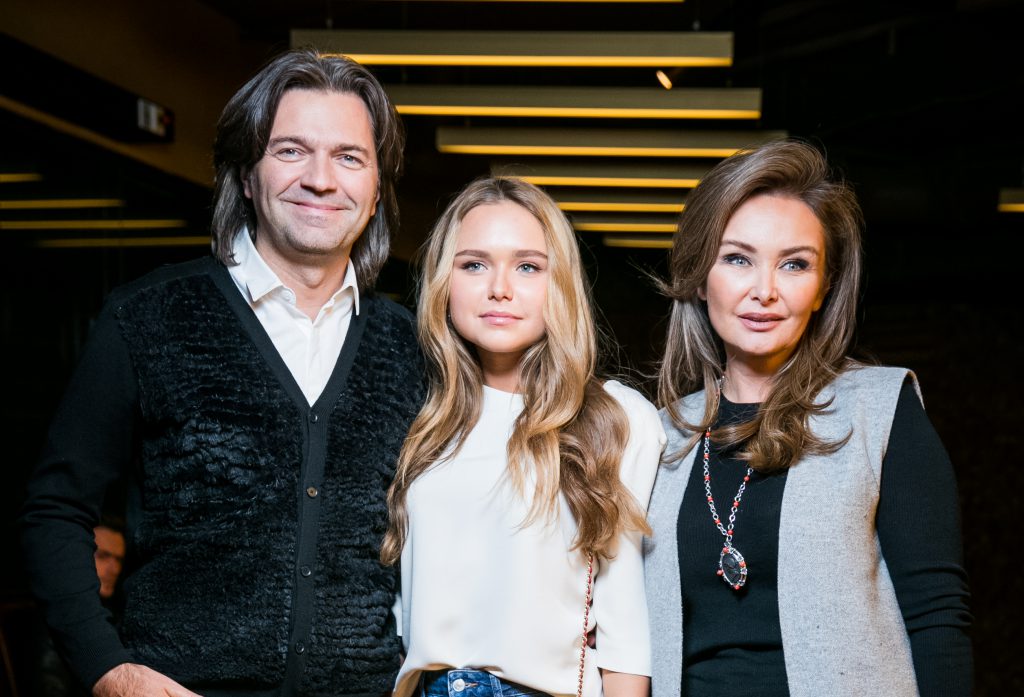 Дмитрий, Стефания и Елена Маликовы 