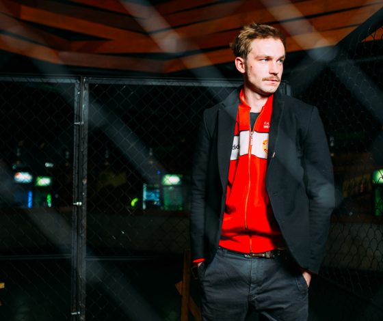 Разбитые зеркала, клетка для тигров и Александр Петров на полу: фото с первой репетиции #ЗАНОВОРОДИТЬСЯ