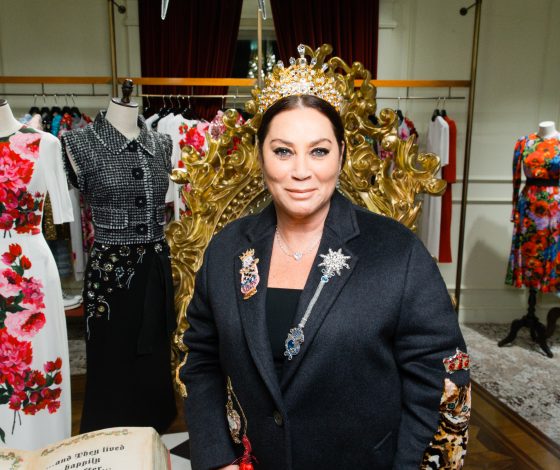 Корона Dolce&Gabbana за 200 тысяч рублей: светская Москва уже примерила. А ты?