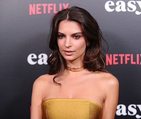 Ратажковски снова забыла надеть нижнее белье