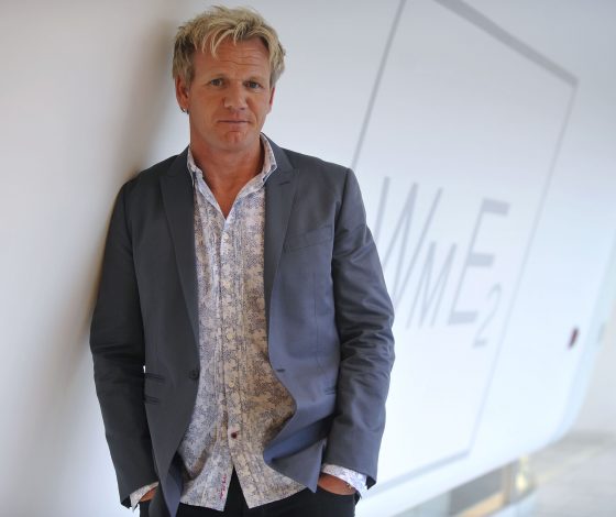 Медуза укусила Гордона Рамзи... Да-да! Именно туда!