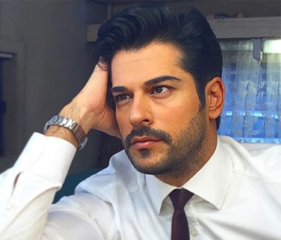 Бурак Озчивит: фото, доказывающие его красоту