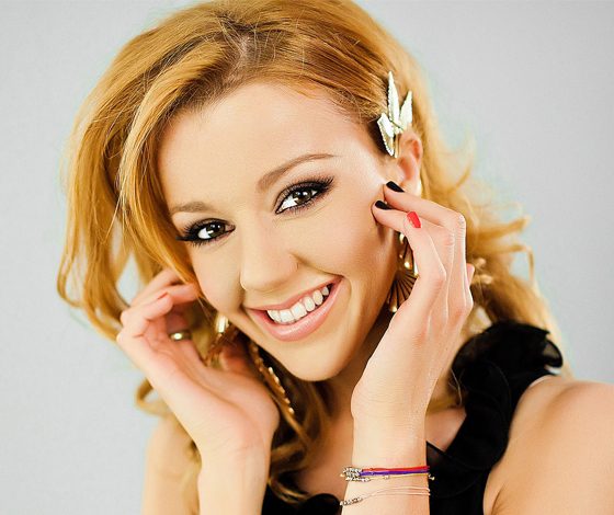 Юлианна Караулова представила новый клип