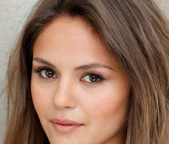 В «Дневниках вампира» снимется двойник Нины Добрев