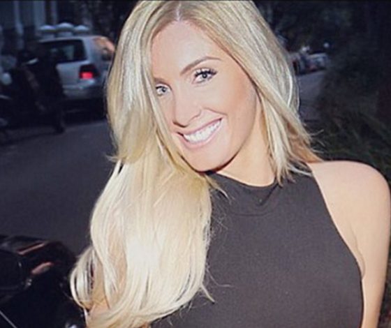 Модель Зельда Уильямс показала шрамы от увеличения груди