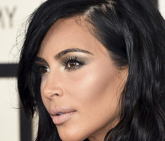 Макияж для вечеринки на примере звезд