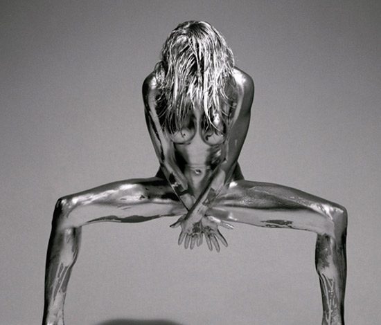 Живые статуи: фотопроект о красоте женского тела
