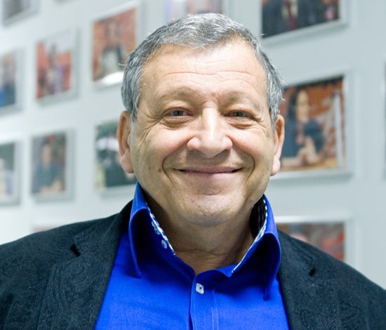 Борис Грачевский перестал скрывать молодую возлюбленную