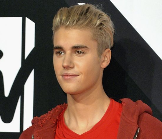 Джастин Бибер рассказал, почему не может доверять людям