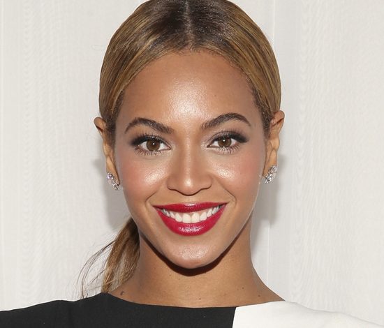 Бейонсе запустит линию одежды для Topshop