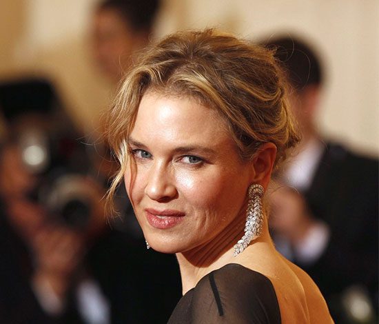 Рене Зеллвегер шикарно выглядит без макияжа